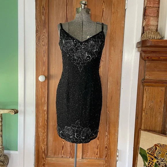 Vintage Cache Beaded Cocktail Dress – Glam 90s Rose Embellished Mini Sz 8 💛🍄 - Picture 2 of 8